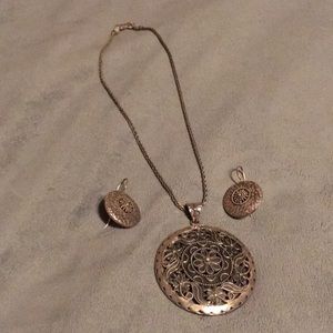 Sterling silver necklace & matching earrings